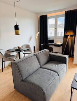 MÖBLIERTES APARTMENT IM WALDSTRAßENVIERTEL - Leipzig