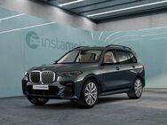 BMW X7, xDrive40d M Sport Soft-Close Laserlicht, Jahr 2021 - München