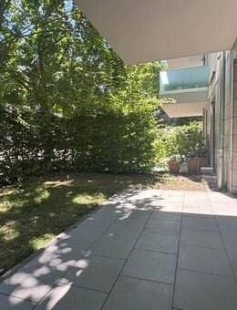 Top Lage! 2-Zimmer-Wohnung mit moderner EBK und großer Terrasse - Leipzig