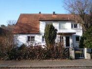 TOP-Wohnlage! Solides 1-2 Familienhaus (DHH) in Nürnberg Falkenheim - Nürnberg