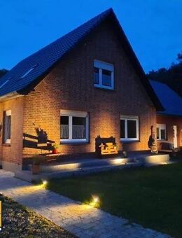 ***Außergewöhnliche Immobilie direkt am Waldrand*** - Wöbbelin