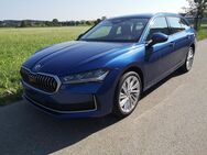 Skoda Superb, 2.0 TDI Kombi Selection, Jahr 2024 - Achern