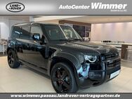 Land Rover Defender, 110 D300 AWD X BlackPack KomfortPaket, Jahr 2022 - Passau