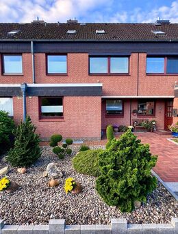 Großes Reihenmittelhaus mit Platz auf Eigenland in schöner Naturlage - Lübeck