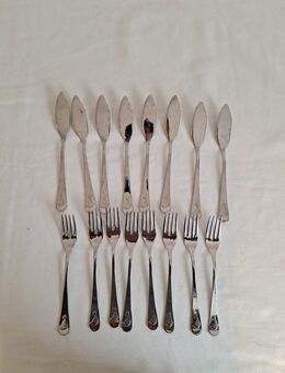 Fischbesteck 16tlg. 18/10 Edelstahl 8 Messer und 8 Gabeln - Essen
