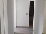 VERKAUFT! Attraktive und renovierte 2-Raum-Wohnung mit Balkon in Maintal - Maintal