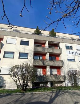 Gilching, sonnige 2-Zimmer-Wohnung in zentraler Lage - Gilching