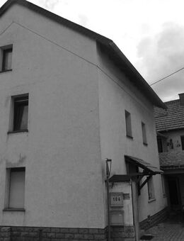 Attraktives Zweifamilienhaus in gefragter Lage - ruhig, zentral und vielseitig nutzbar! - Bad Kreuznach
