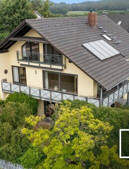 Energetisch modernisiert! Hochwertiges Zweifamilienhaus in attraktiver Lage - Heinersreuth