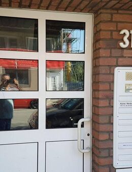 4,5 Zimmer Erdgeschosswohnung+Terrasse+2 Stellplätzen,Provisionsfrei zum Verkaufen.!! - Duisburg