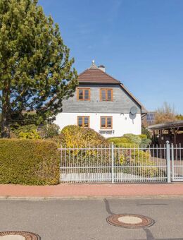 Ostseenah Wohnen am Südhang mit 70 m² Einliegerwohnung - Karby