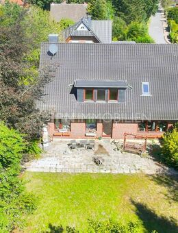 großzügiges Ein- oder Zweifamilienhaus in Hanstedt südlich von Hamburg - Hanstedt (Landkreis Harburg)