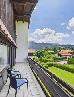 Direkt am Tegernsee - hell, ruhig, mit traumhaftem Seeblick & Bergblick - Möblierte 3-Zimmer-Wohnung - Bad Wiessee
