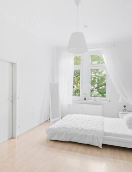 Düsseldorf-Oberbilk: Helles 39 m²-Apartment mit separater Küche in zentraler Lage - Düsseldorf