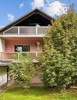 Ruhe und Ausblick - Zweifamilienhaus mit Ausbaupotential in schöner Lage von Eppenbrunn - Eppenbrunn