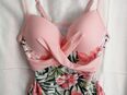 Badeanzug NEU Gr. M bunnt in 83301
