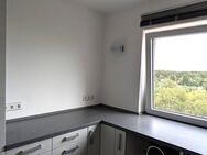 Traumhafte 4-Zimmer-Wohnung mit Panoramablick in Rüsselsheim - Rüsselsheim