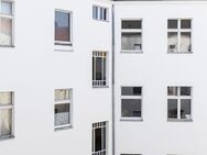 2 Zimmer mit gestecktem Grundriss im Weserkiez! - Berlin