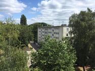 Verkehrsgünstig gelegene Wohnung in der Bayernstraße 14, 66111 Saarbrücken - Saarbrücken