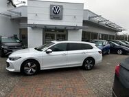 VW Passat Variant, 2.0 TDI Elegance Elegance, Jahr 2024 - Pasewalk