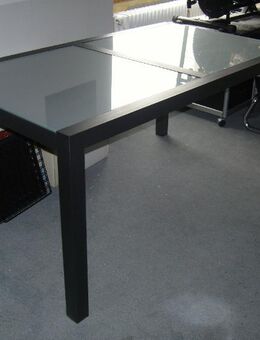 Designer-Metall-Glas-Tisch, neues Sondermodell - Simbach (Inn)
