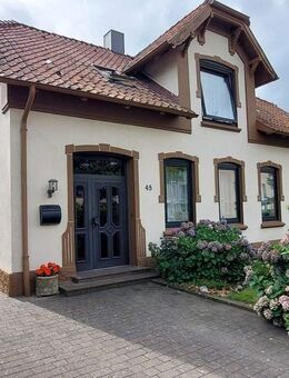 Einfamilienhaus in zentraler Lage in 24855 Jübek - Jübek