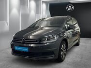 VW Touran, 1.5 TSI Move, Jahr 2023 - Speyer