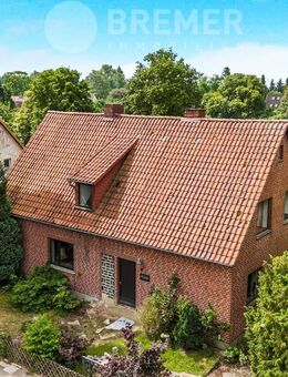 Einfamilienhaus mit Sanierungsbedarf auf Erbbaurechtsgrundstück - viel Potenzial in sehr guter Lage - Lüneburg