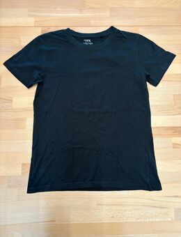 Schwarzes Kinder T-Shirt der Marke Y.F.K., Größe 158/164 - Wadgassen