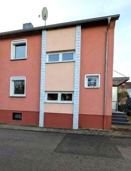 Wohnen am Waldrand: modernisierte Doppelhaushälfte mit Garten und Terrasse für Familien & Paare - Sankt Ingbert