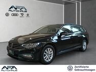 VW Passat, 2.0 TDI Var Business, Jahr 2021 - Gera