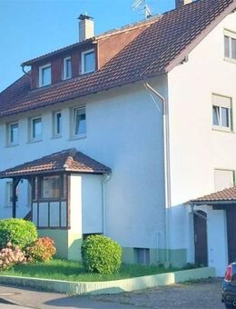 Lichtdurchflutetes Mehrfamilienhaus in Seenähe - Stetten (Baden-Württemberg)