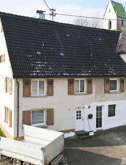 Ehemaliges Bauernhaus ... mit viel Platz für Wohnen, Hobby und Kleintiere - Langenenslingen