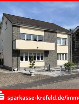 Solides Dreifamilienhaus auf Erbpachtgrundstück - Düsseldorf