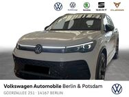 VW Tiguan, 1.5 l eHybrid R-Line, Jahr 2024 - Berlin