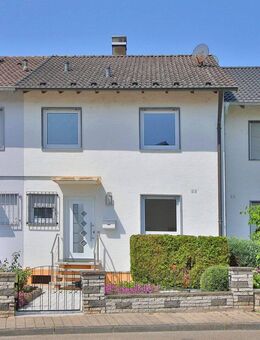 Familienfreundliches Reihenhaus mit Terrasse, Balkon und Garten - Verwirklichen Sie Ihre Wohnträume! - Rastatt
