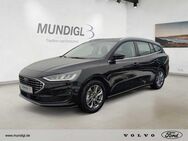 Ford Focus, Titanium SYNC4 FSH, Jahr 2022 - Landshut