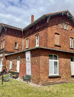 denkmalgeschützter Bahnhof in Lalendorf mit 7 Einheiten - Lalendorf