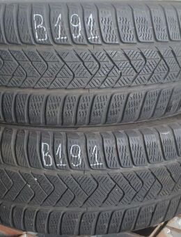 2x Winterreifen Pirelli Sottozero 3 (RSC) 225/45 R18 95H Dot2320 5,5mm B191 - Euskirchen Zentrum