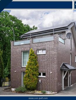 Bielefeld-Quelle: Stilvolles EFH mit viel Platz! | Grundwasser - Wärmepumpe | ca. 206 m² Wfl. - Bielefeld