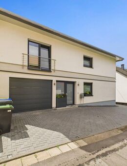 Modernes Ein/Zweifamilienhaus mit großzügigem Raumangebot - Merzig