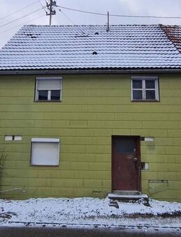 Sanierungsbedürftige Doppelhaushälfte in ländlich reizvoller Lage im LK Günzburg *PROVISIONSFREI* - Krumbach (Schwaben)