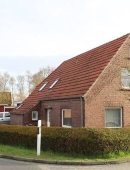 Nr.: 1477 gediegenes Wohnhaus mit Einliegerwohnung in Utgast - Holtgast