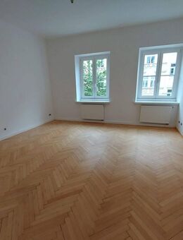 Großzügige 4-Zimmer-Altbauwohnung in der City - Bayreuth
