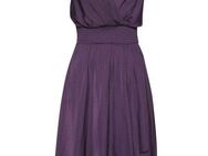 LASCANA Satinkleid mit kurzen Ärmeln, Sommerkleid