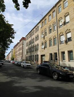 Modernisierte 2-Zi.-Wohnung mit Tageslichtbad & Altbaucharme im beliebten Nbg-Gostenhof - Nürnberg