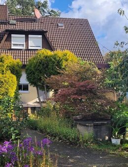 Stilvolles Einfamilienhaus mit Terrasse, Garage und zusätzlichen Gartenhaus (mit Ausbaupotenzial) - Ahrensfelde