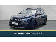 Dacia Sandero, Stepway Extreme TCe heizung, Jahr 2022 - Hof