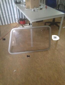 Chateau Chiara Wohnwagenfenster trapezförmig ca 94 bzw 81 x 56 gebraucht (Fahrtrichtung links geschlossen) - Schotten Zentrum