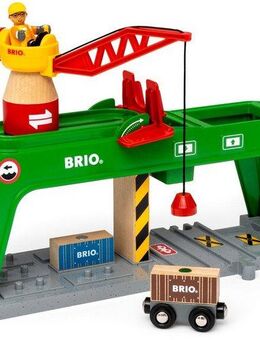 BRIO® Spielzeugeisenbahn-Erweiterung BRIO® WORLD, Bahn Verlade-Terminal, FSC® - schützt Wald